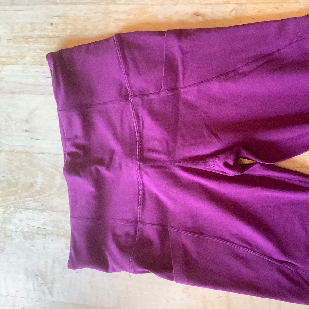 XS Athleta Salutation Stash tights